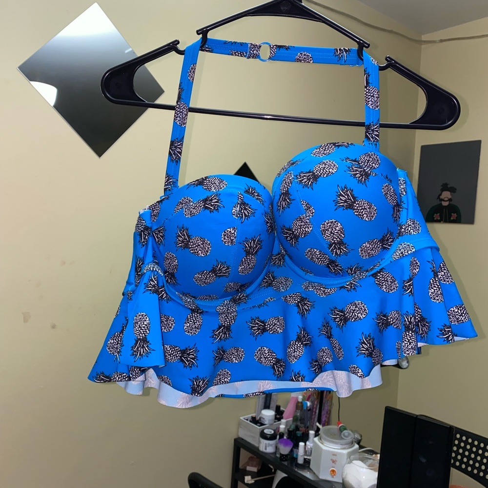 Bikini top